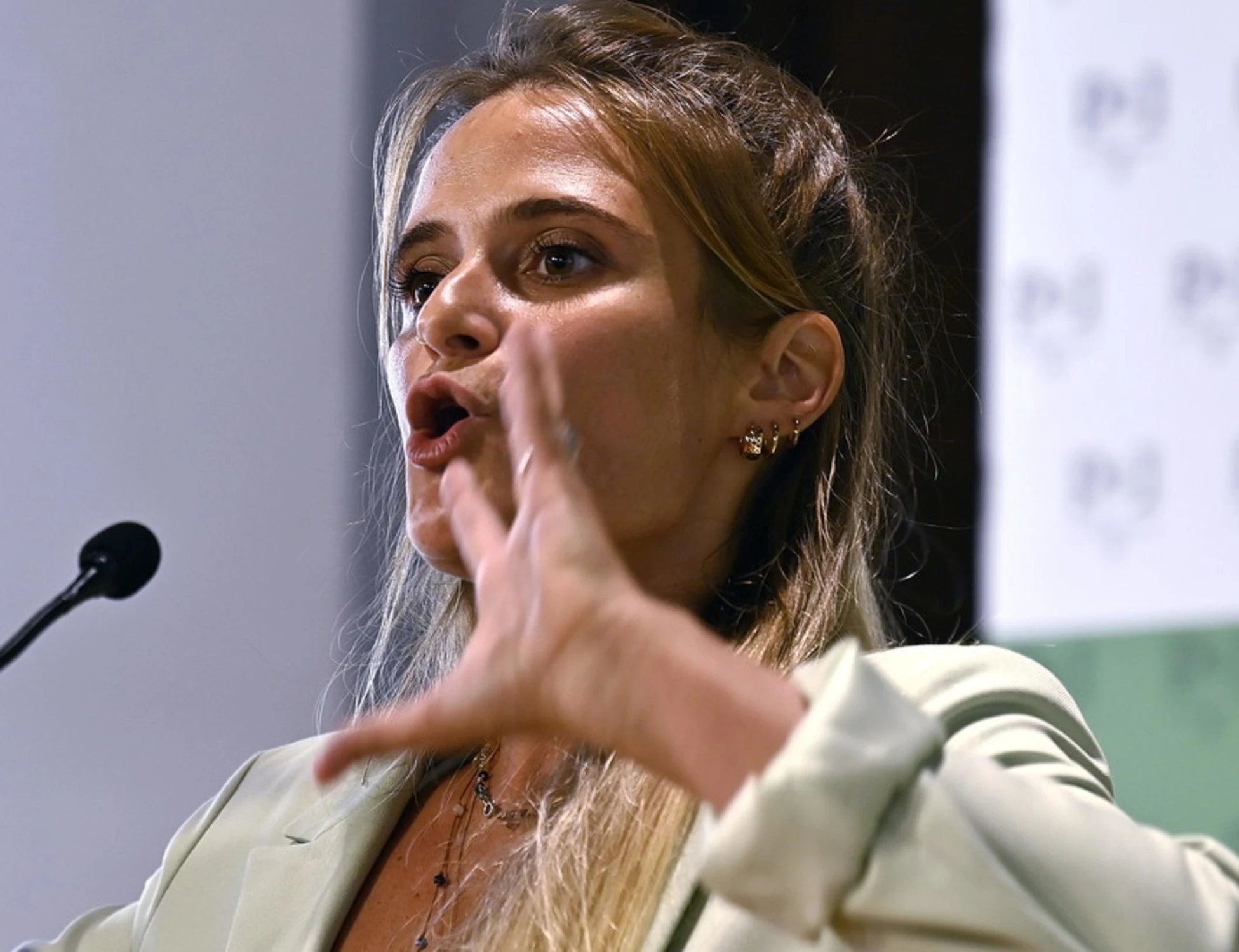 Sea Watch, Giorgia Linardi esalta l'asse toghe-ong: "Il diritto dà ragione alla disobbedienza civile"