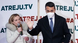 Luigi Di Maio ad Atreju: "Giorgia Meloni più affidabile di Salvini"