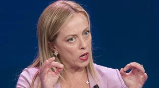 Giorgia Meloni contro il governo: "Il dpcm? In una nazione decente non lo usi per proibire alla gente di uscire"