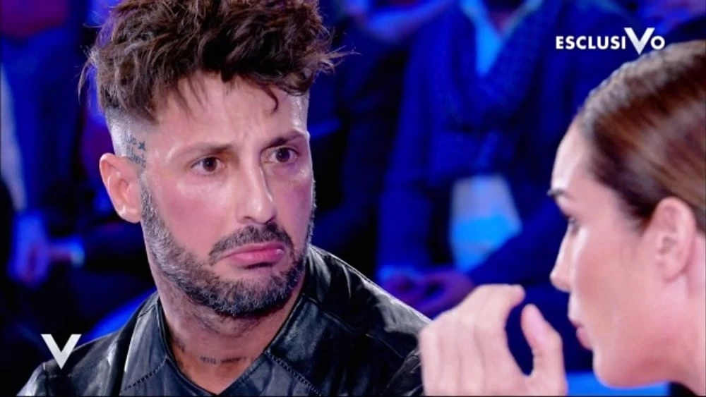 Verissimo, Fabrizio Corona la spara grossissima: "Rispetto a me, Cesare Battisti..."