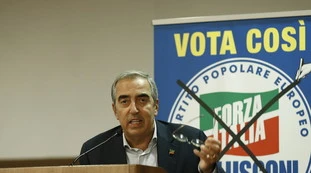 Maurizio Gasparri travolge il Pd: "Dalla sinistra ululati ridicoli"