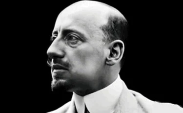 Ma D'Annunzio era un vero mito per la destra?