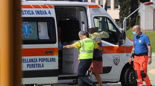 Ospedale Careggi di Firenze: silenzio sui bimbi e cambio di genere