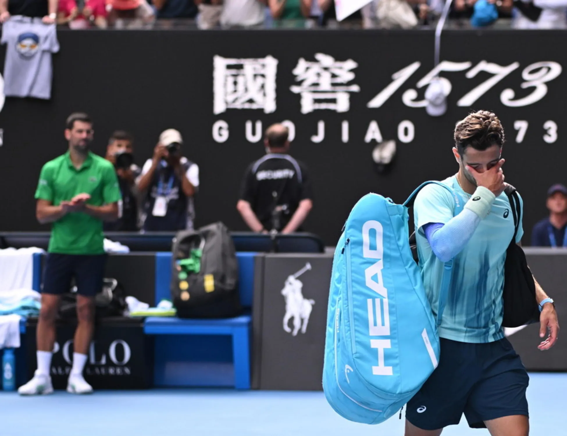 Musetti, ritiro per infortunio: Djokovic va in semifinale