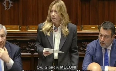 Meloni alla Camera, la diretta: "Niente rimpasto, governo avanti fino all'ultimo giorno. E ora vi sfido"