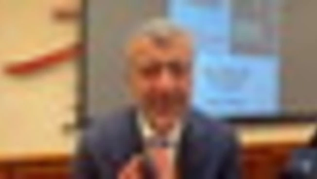https://media.liberoquotidiano.it/BcwZWKnWo7NCPAYZf3qIhb53_-85WuNA_NJP45CBa4o/width:800/quality:90/aW1hZ2VzLzIwMjYvMDUvMDYvMTY0MjE0NzAxLTdjNzBjZmJlLWMwZmMtNDYzYS05MmE1LWE5ZGU4N2ZhN2E2MC5qcGc.webp