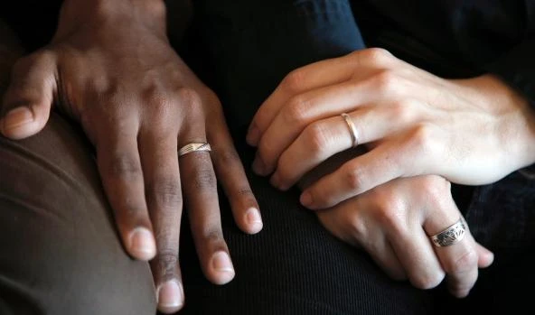 Parigi, moschea per soli omosessualiI musulmani gay potranno sposarsi