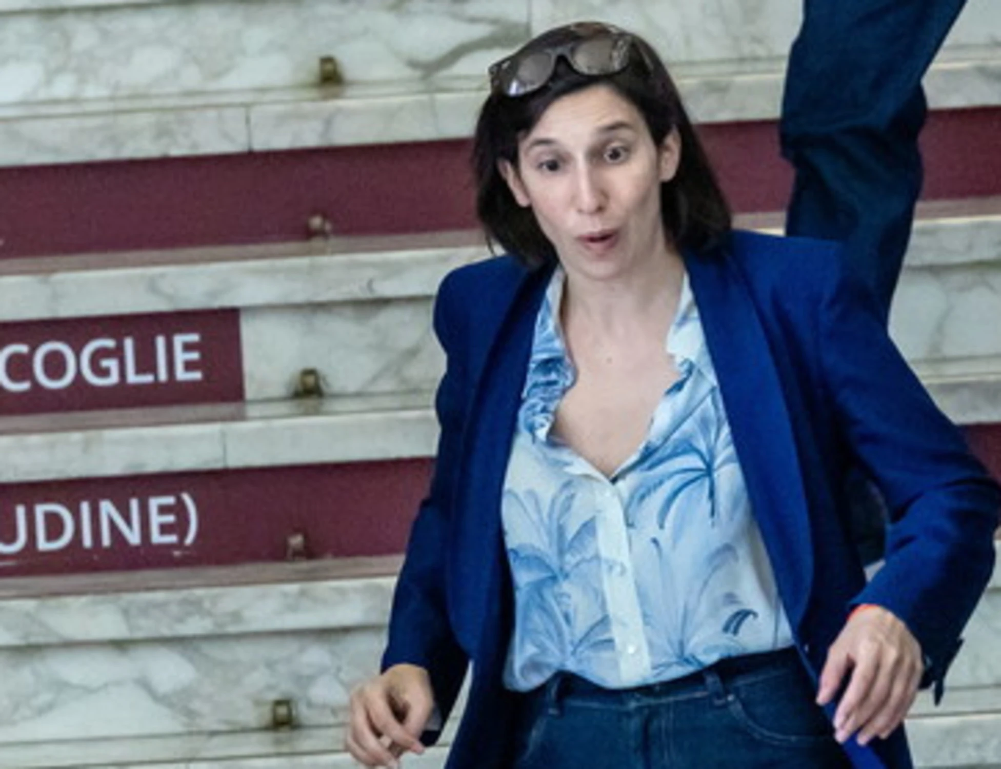 Elly Schlein, record di durata da segretaria Pd: che Dio ce la conservi