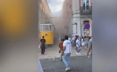 https://media.liberoquotidiano.it/BgUDyFbDU9x5-pD4CWESFKTG4ZyIi9N1KBTxSxrxrT8/width:800/quality:90/aW1hZ2VzLzIwMjUvMDkvMDMvMTg0OTU4Mzg4LWViZWJmNDAyLTVjZTYtNDdhZi1hYmJjLWEzNDlmZDYzOGY0My5qcGc.webp