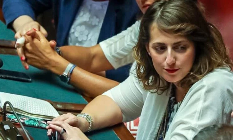 Luigi Di Maio, la grillina Nesci contro il Patto Civico: "La mia candidatura alle Regionali in Calabria resta"