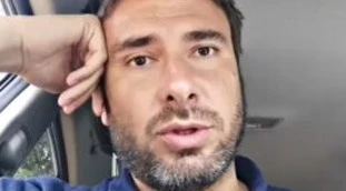 Alessandro Di Battista contro Matteo Salvini: "Un cazz***o dozzinale che usa parole berlusconiane"