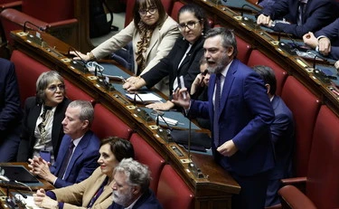 Flotilla, rivolta contro il grillino Ricciardi: "Incita alla violenza in Aula"