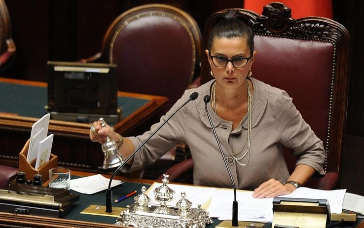 Boldrini: guai a pronunciare la parola &quot;onestà&quot;. &quot;Zoccola&quot; invece si può dire