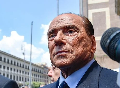 Bruno Vespa: "Luigi Di Maio pensa a Silvio Berlusconi come la moglie tradita ma non è così"