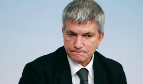 Diktat di Nichi a Pierferdy: o rinneghi il liberismo o tra noi non si fa nulla