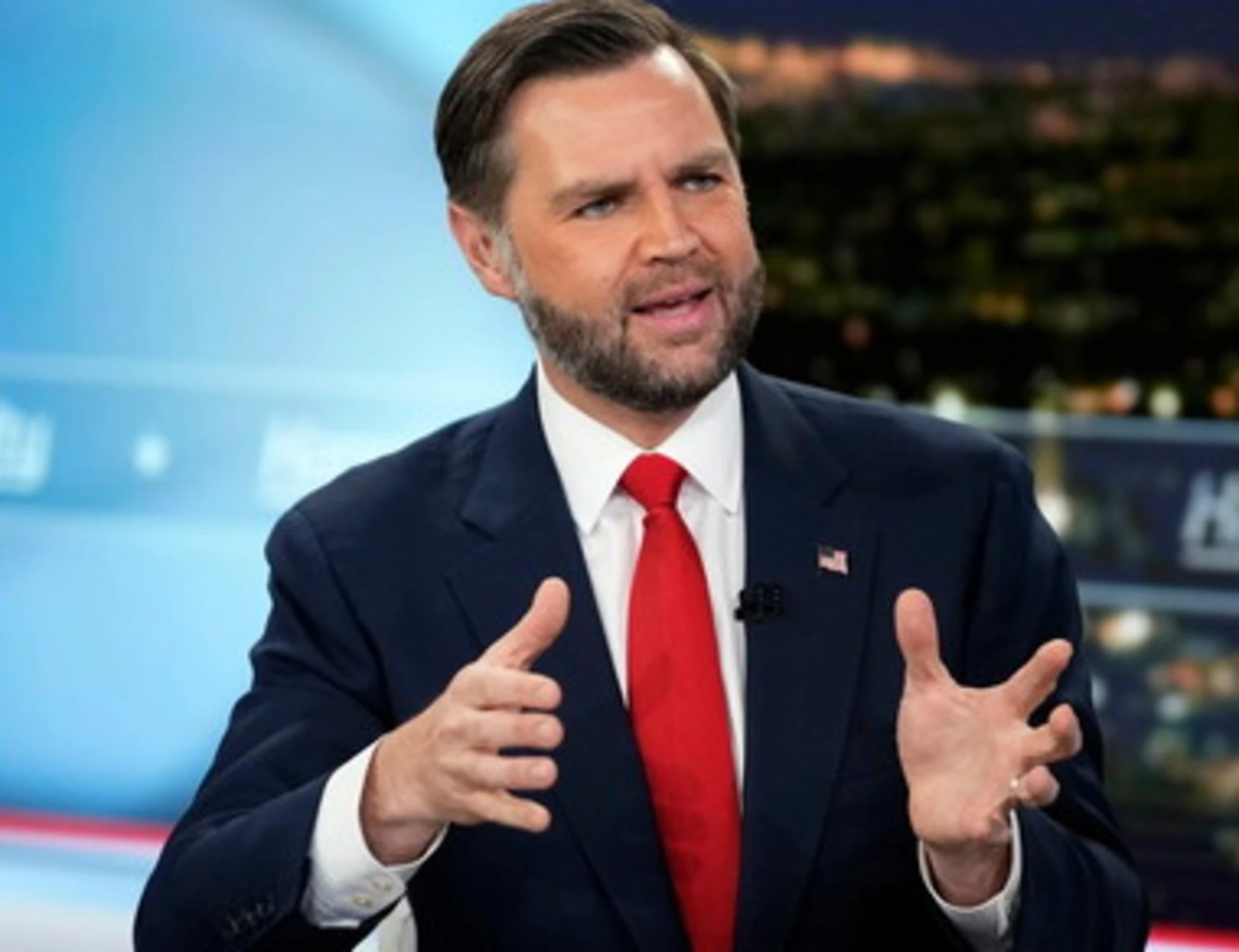JD Vance si confessa, la storia della sua conversione