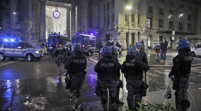 Lombardia, ipotesi lockdown totale? Attilio Fontana smentisce il Messaggero: "Fake news"