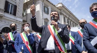 Bari, quanti incroci tra sinistra e malavita: fatti e coincidenze