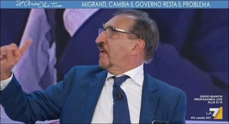 L'aria che tira, sfuriata di Ignazio La Russa: "Non potete chiamare gli applausi su questi temi"