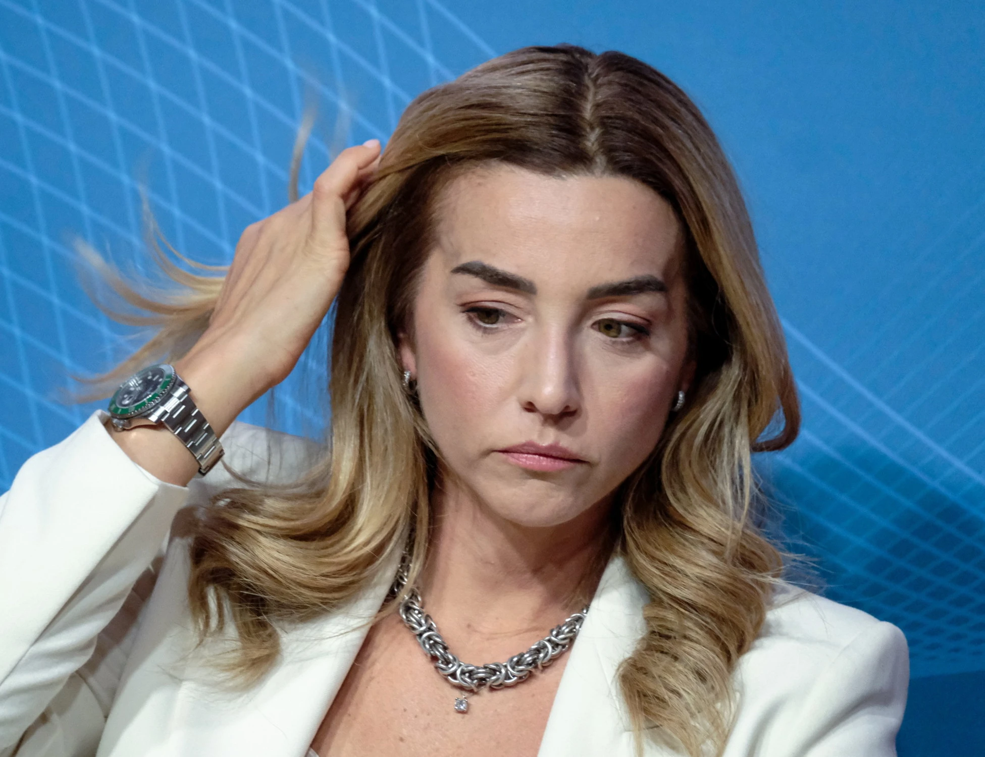 Silvia Salis cerca un consulente per i diritti Lgbt: bufera sui 156 mila euro di incarico