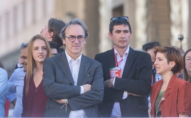Sondaggio Bidimedia, Avs si pappa i 5 Stelle: centrosinistra stravolto