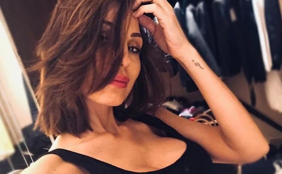 Anna Tatangelo, la foto clamorosa che tutti avevano dimenticato: sempre meravigliosa, ma...