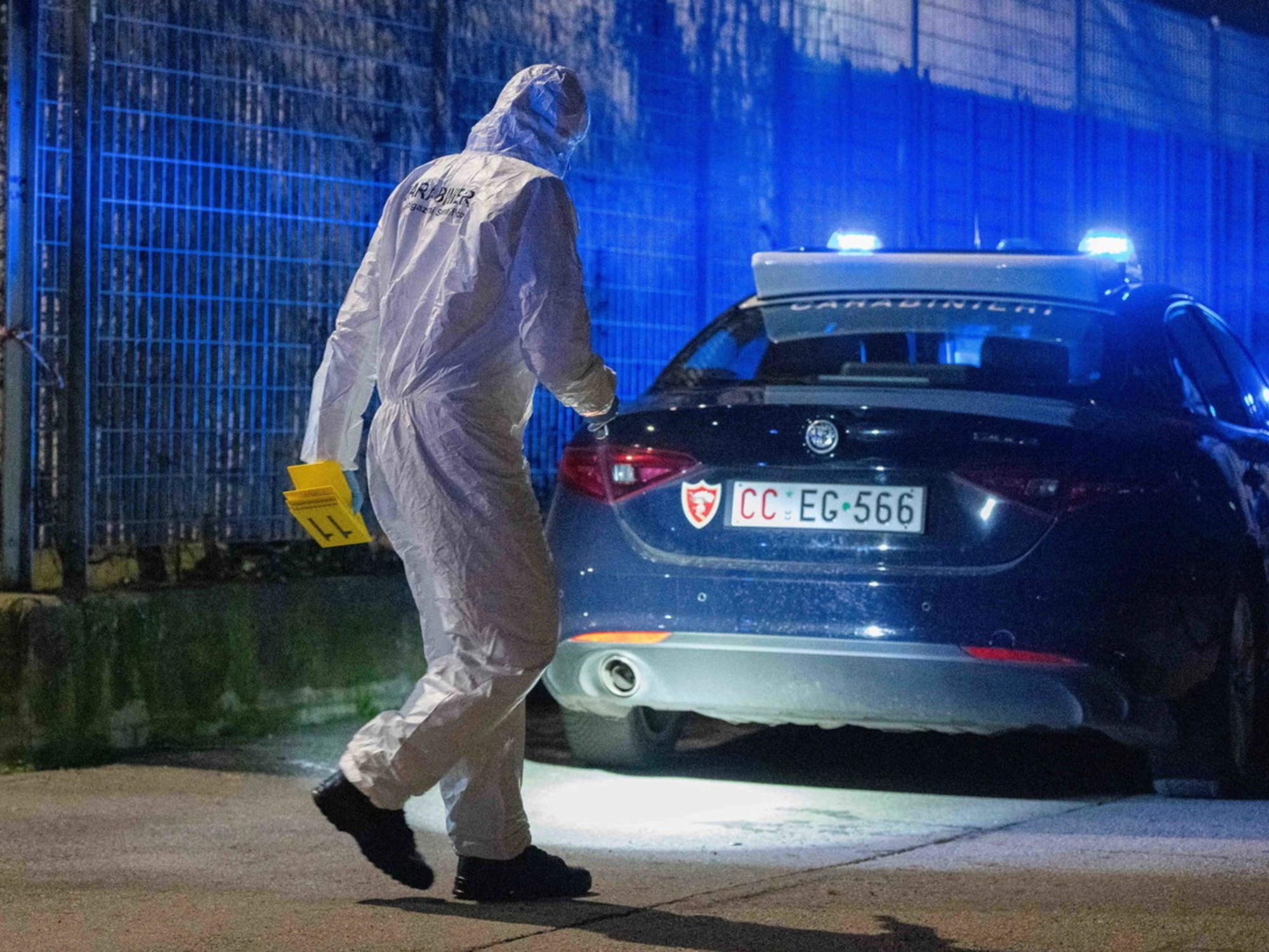 Acido in faccia, il giudice: poteva lavarsi