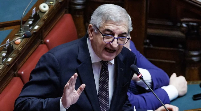 Manovra, l'affondo di Tommaso Foti: "Sinistra canterina, nessuna nuova tassa agli italiani"