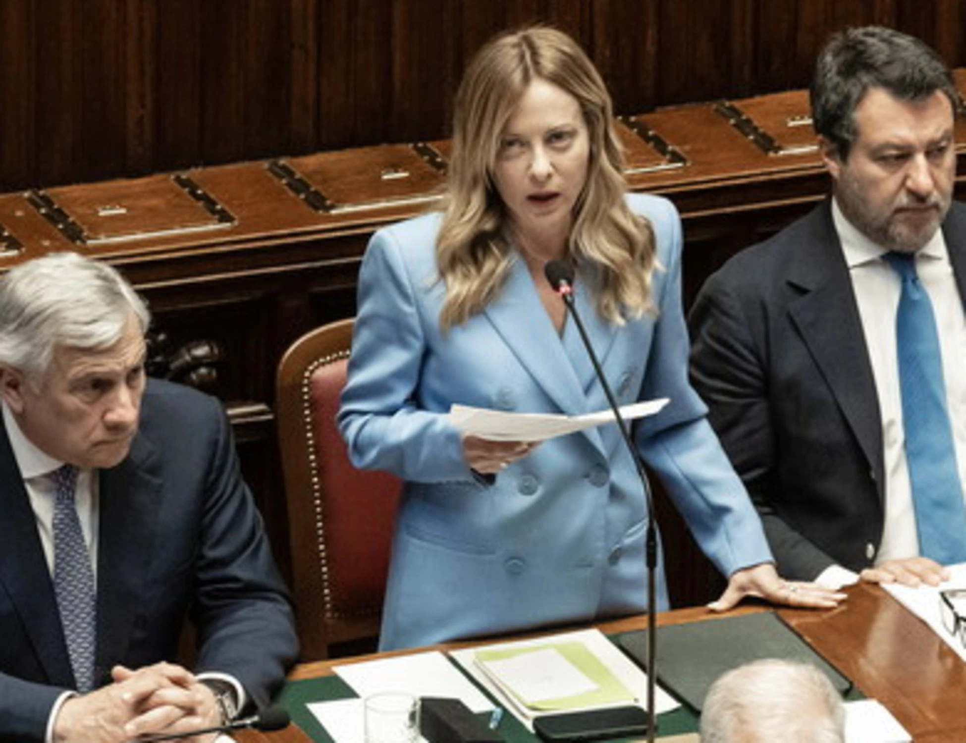 Meloni e centrodestra, la "risposta" a Vannacci: chi hanno mandato all'assemblea del generale
