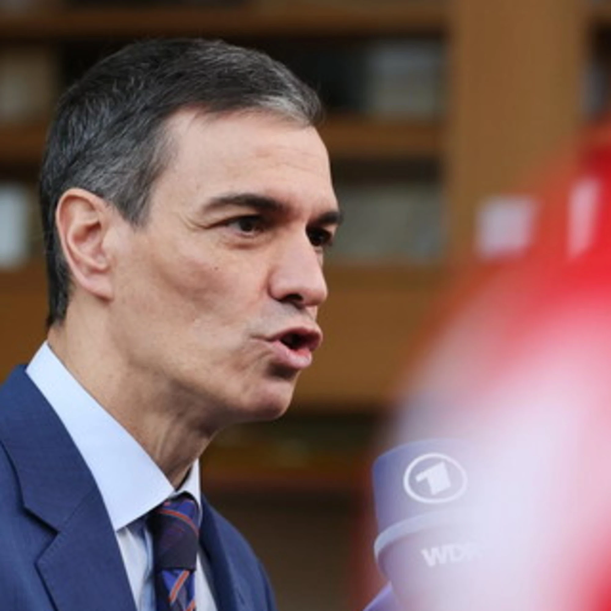 Il nuovo cavaliere rosso che infiamma la sinistra