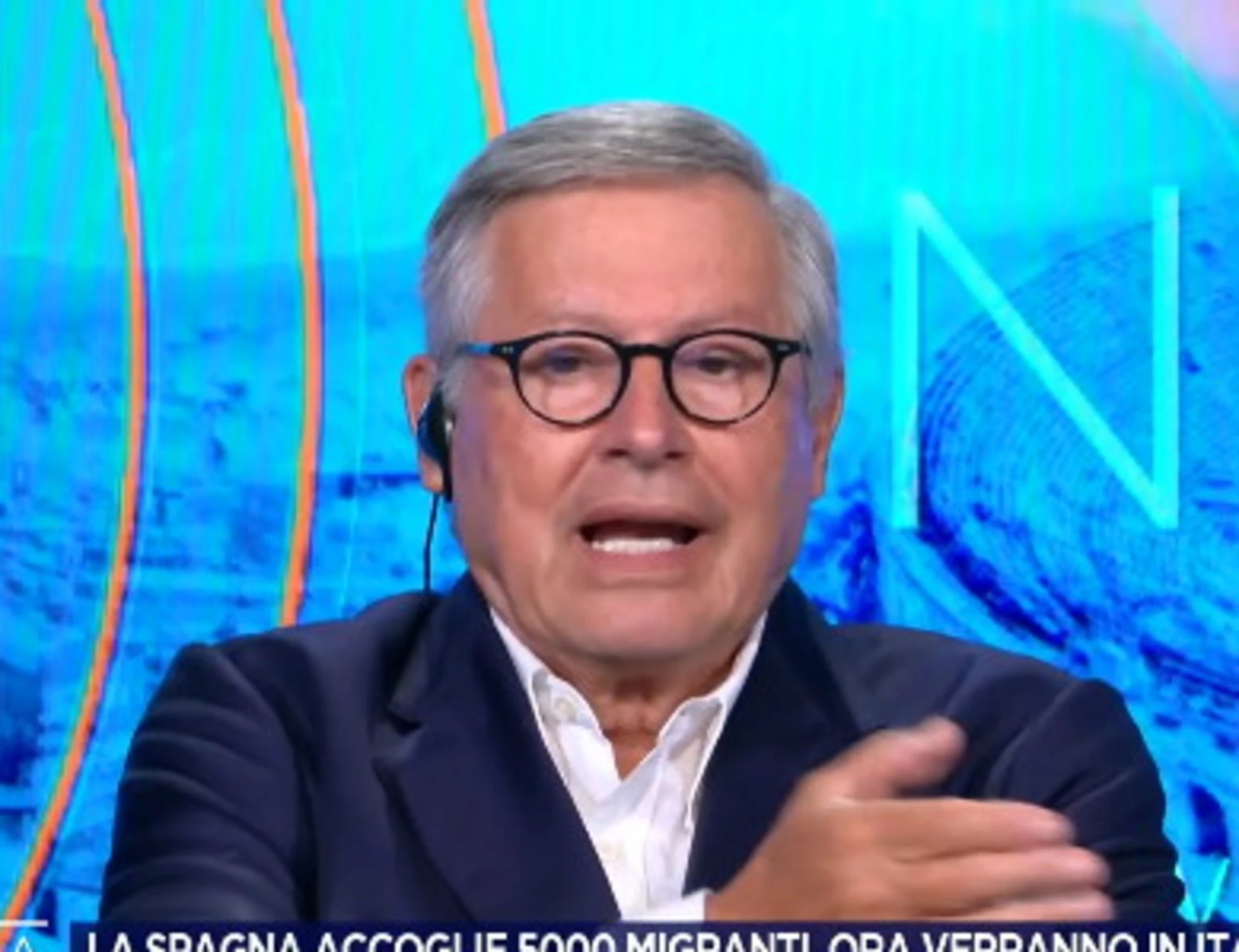 4 di Sera, Paolo Liguori stronca Sanchez: "Ceuta? Una situazione assurda"