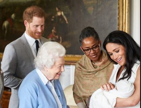 Meghan Markle e la voce vergognosa sulla Regina Elisabetta: "Il Royal Baby? Il colore della pelle..."