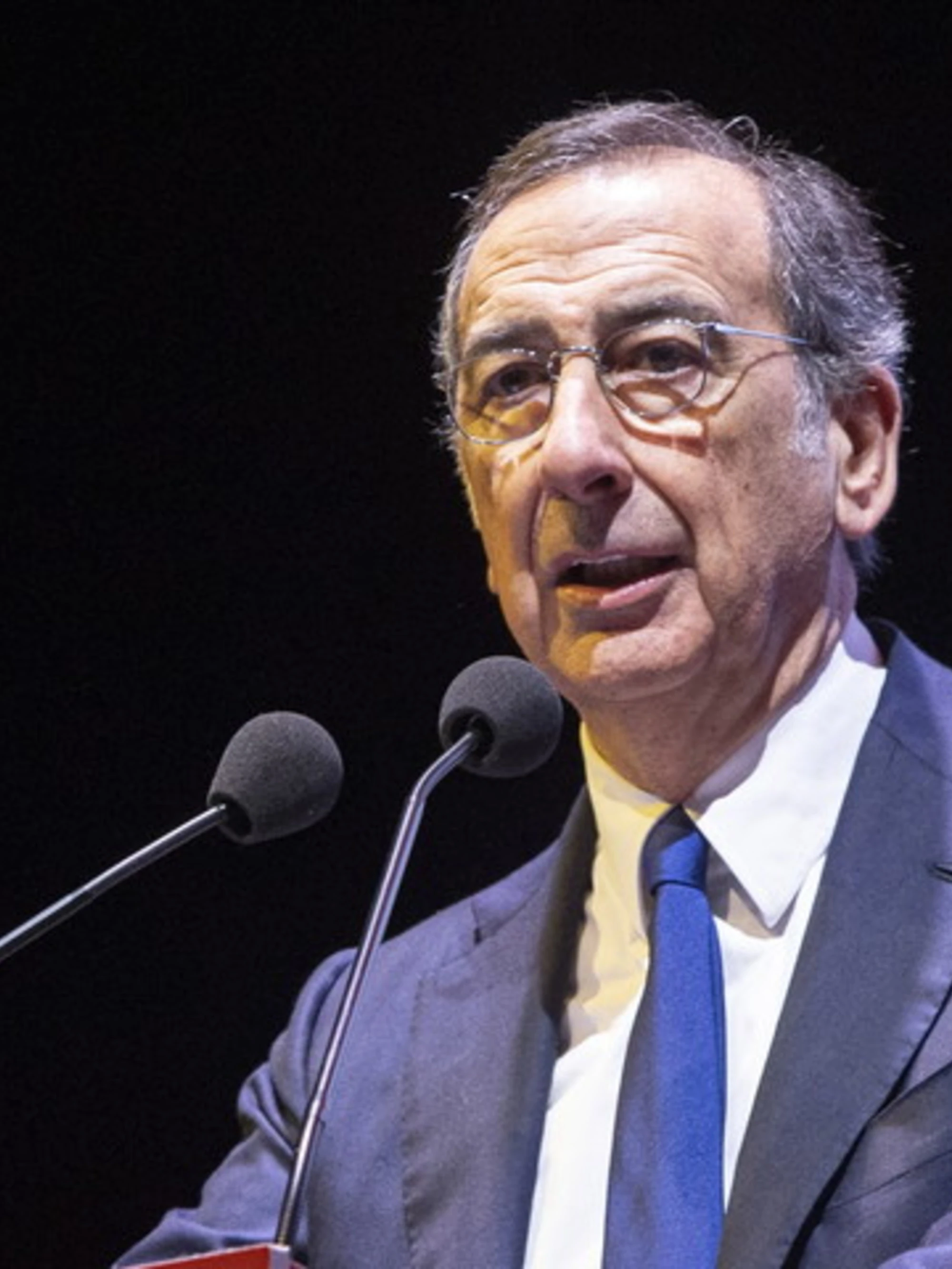 Beppe Sala, bomba dei pm a poche ore dal Consiglio: il bonifico nel mirino