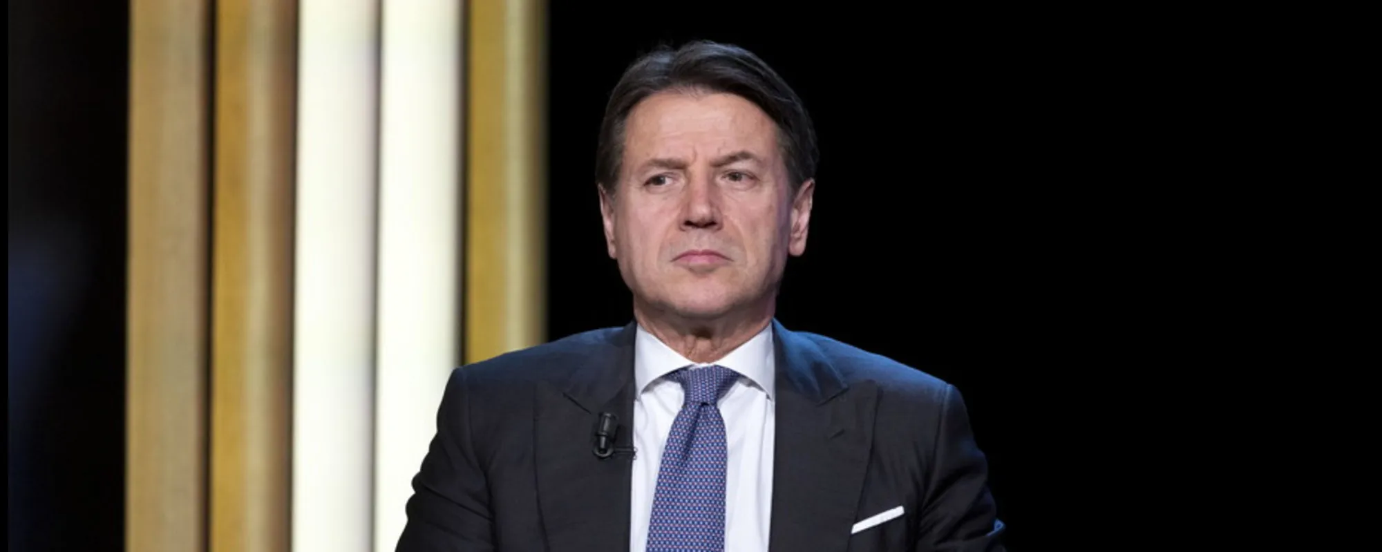 "Una gigantesca truffa, ecco la prova": Fdi spiana Giuseppe Conte