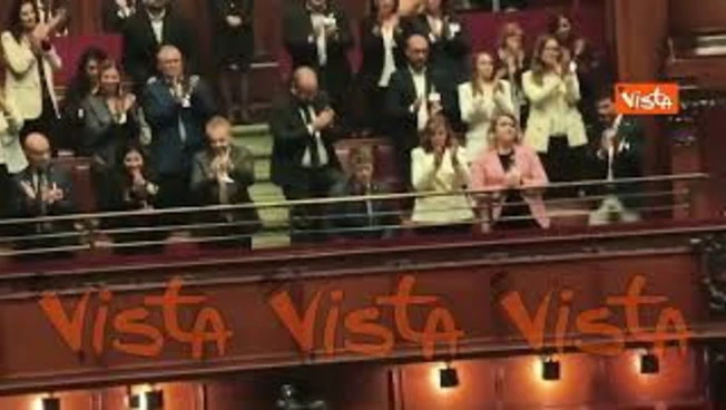 Gratuito patrocinio vittime lavoro, sì unanime della Camera, applauso familiari vittime in Aula
