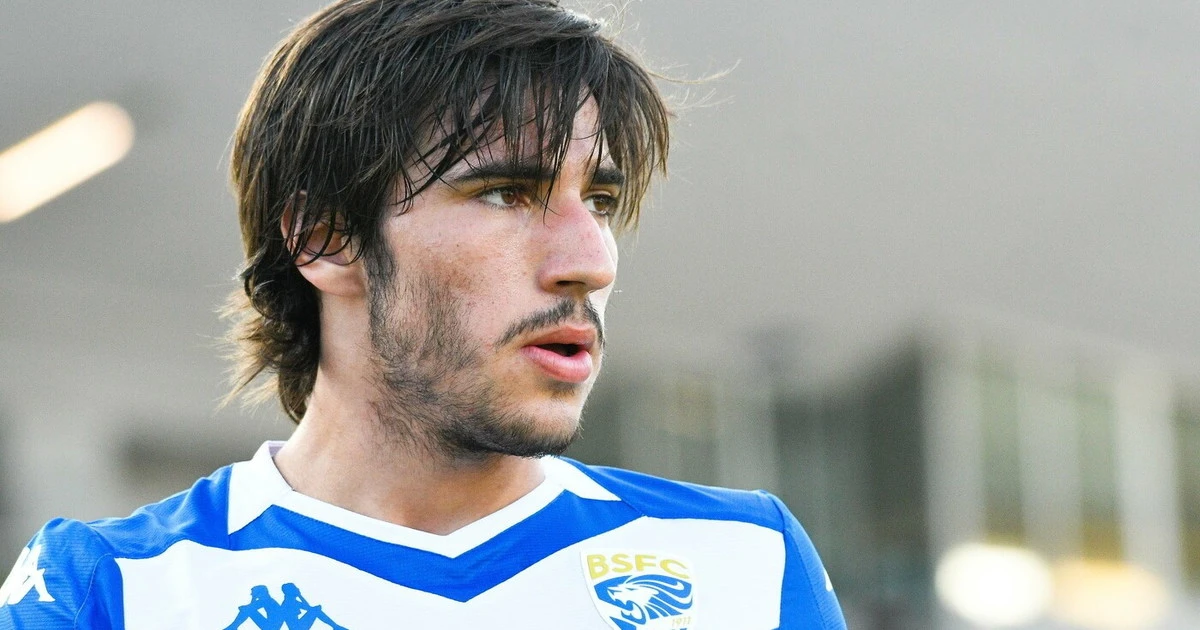 Sandro Tonali, sorpasso Milan sull'Inter: Maldini pronto a chiudere, il costo dell'operazione