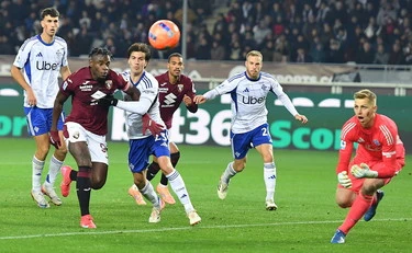 Torino umiliato dal Como: spianato per 5-1