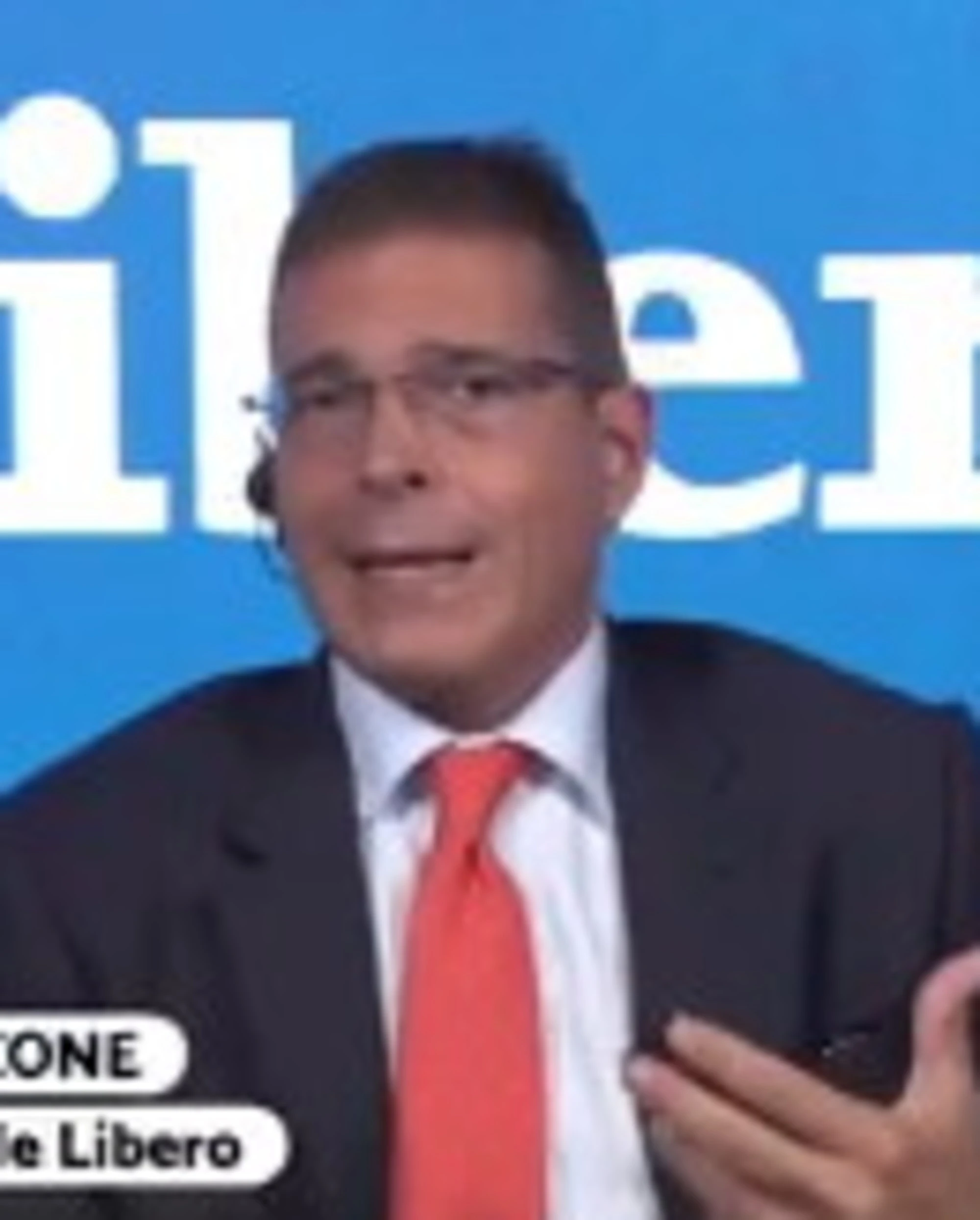 Daniele Capezzone spiana Giuseppe Conte: "Ve lo ricordate?", l'amnesia del grillino