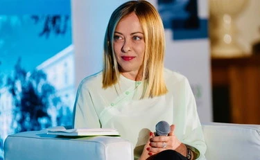 Sondaggio Termometro Politico: Meloni vola ancora, chi crolla