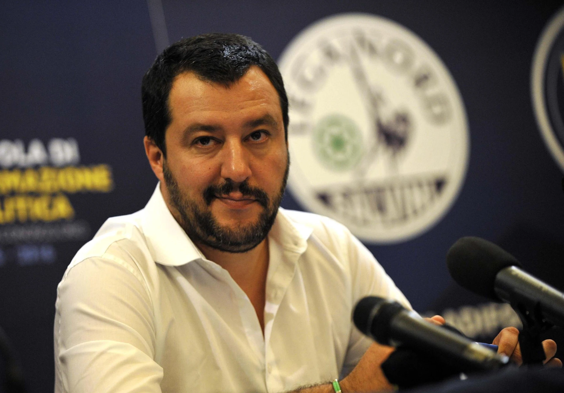 Lega, pronta a rateizzare il maxi-sequestro ma Matteo Salvini non ci sta