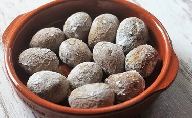 Papas arrugadas, sale e un tocco di magia al limitar d'Europa