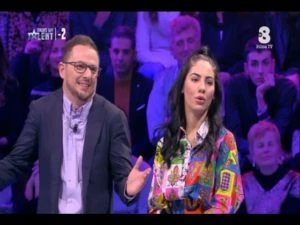 Lilli Gruber umiliata da Giulia De Lellis a Guess my age: "Tutta tirata, ma è...", delirio in studio