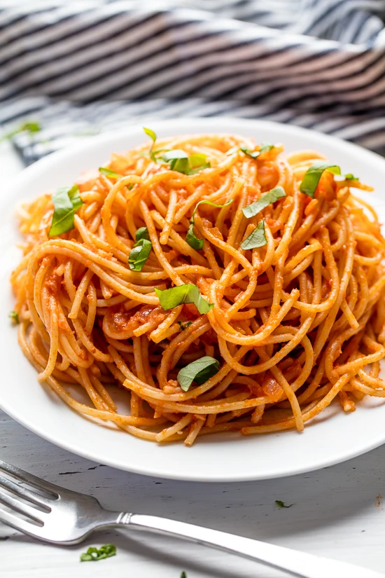 Pasta. tutto quello che abbiamo sempre sbagliato. Dieta, quando mangiarla secondo la scienza