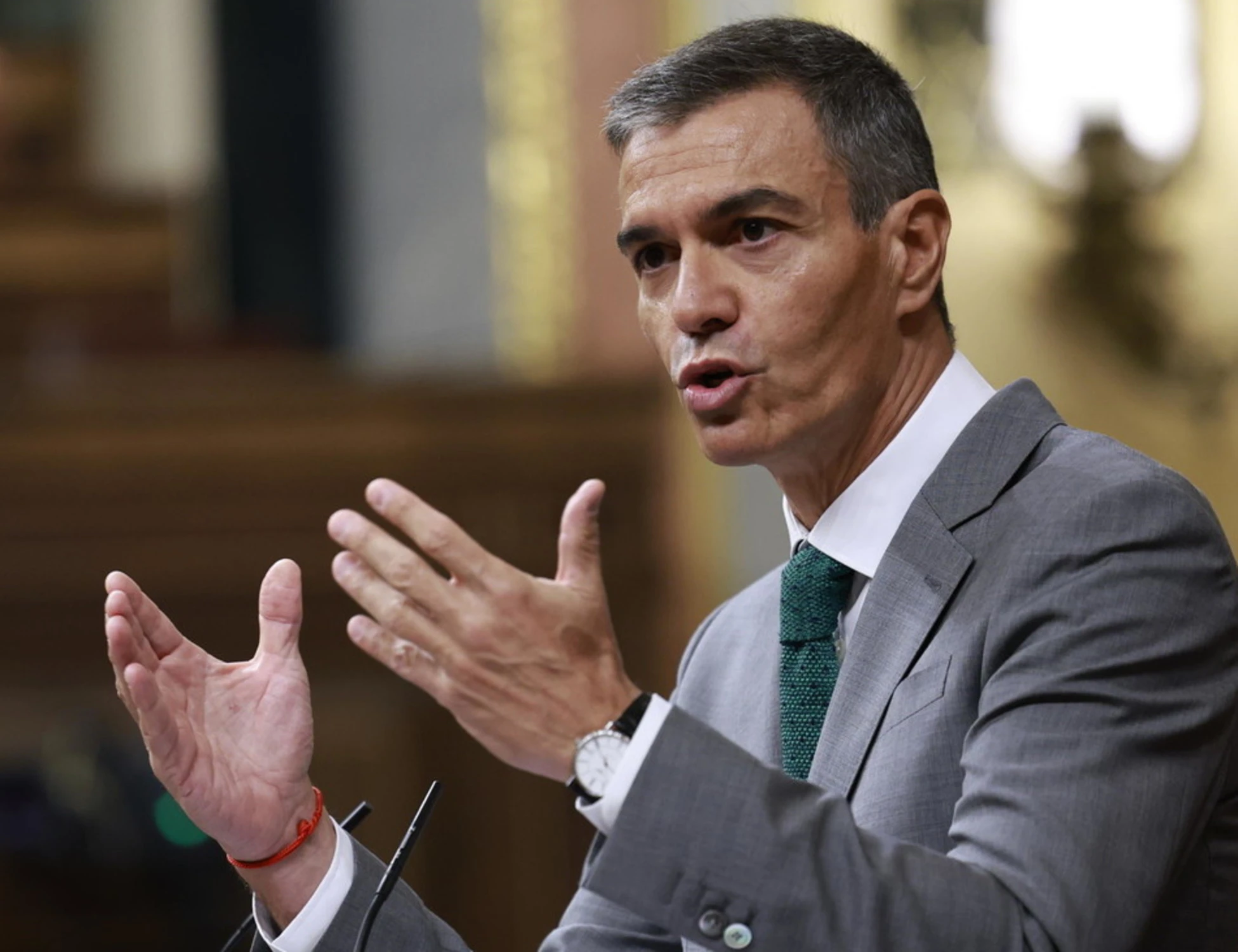 Ceuta, "torture e abusi dei militari sui migranti": ora Sanchez rischia grosso