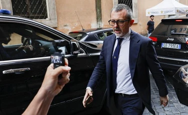 Turismo, Delmastro picchia duro: "Smentita la profezia della sinistra"