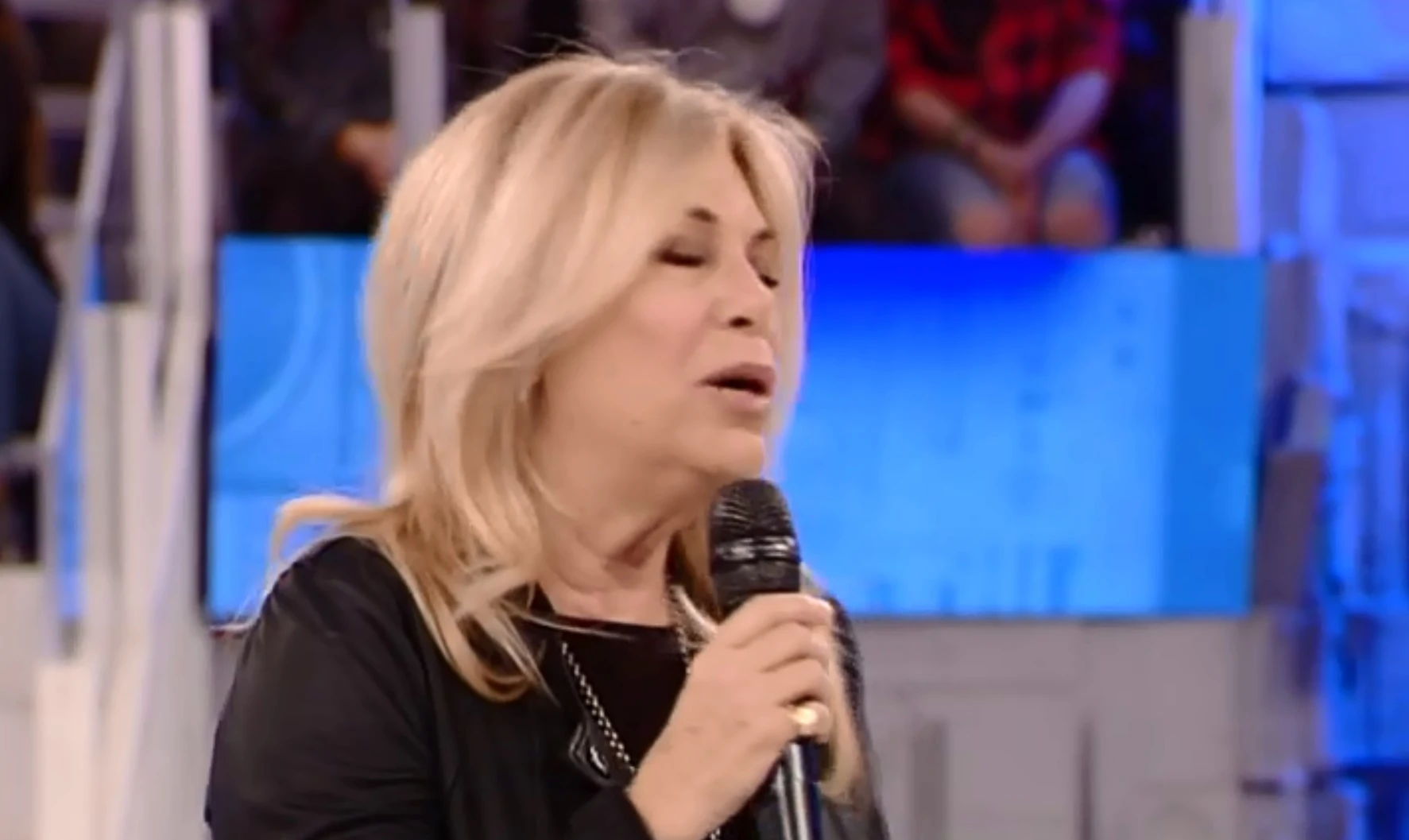 Fabrizio Frizzi, il racconto privatissimo di Rita Dalla Chiesa: "Una vita bellissima. E quella caduta..."