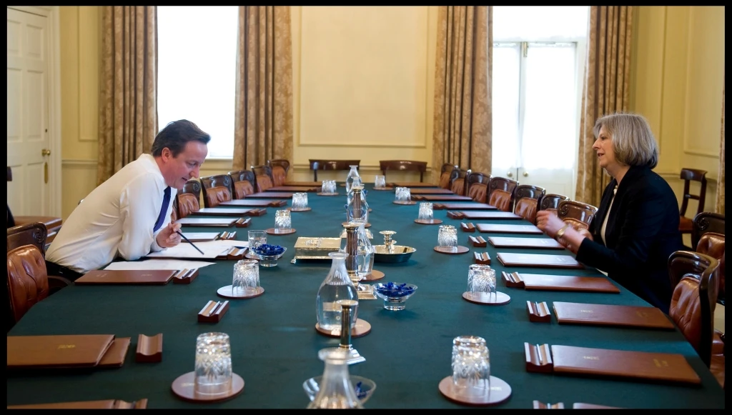David Cameron e Theresa May