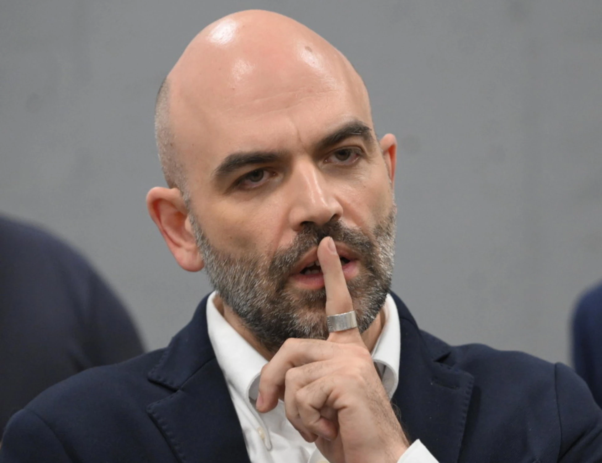 Inter-Juve, Roberto Saviano picchia duro su Marotta: "Serie A falsata"