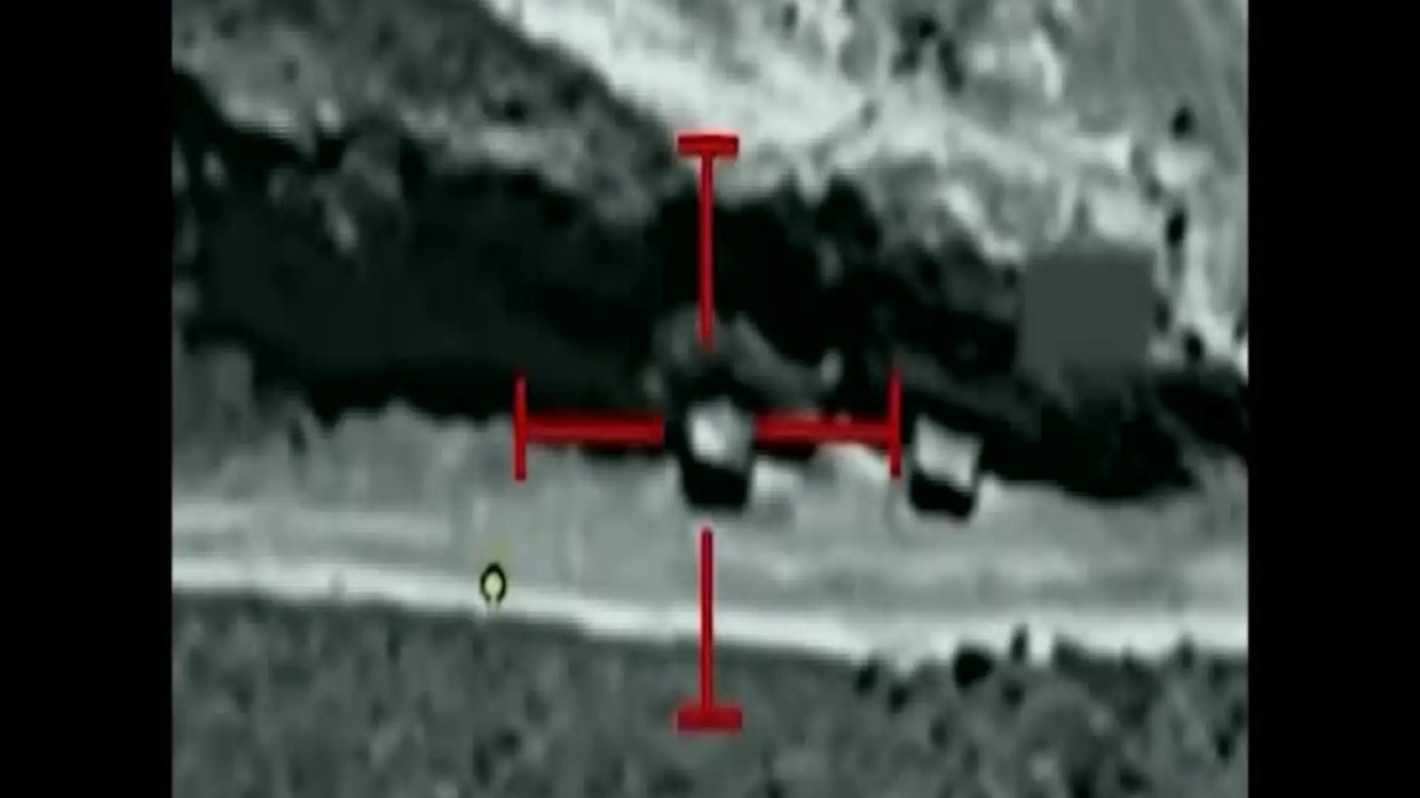 Yemen, l’esercito mostra gli attacchi alle strutture degli Houthi