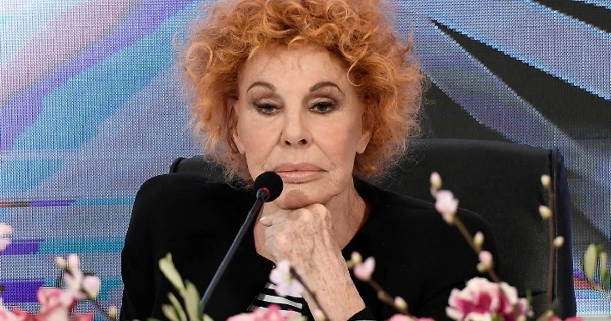 Ornella Vanoni positiva al coronavirus a 86 anni, ecco come lo rivela: un "annuncio" strepitoso. Forza!